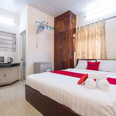 Hotel Reddoorz Near Khu Che Xuat Tan Thuan 2 Thành Pho Ho Chí Minh Esterno foto