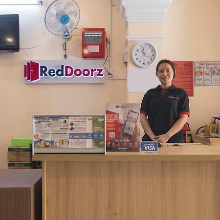 Hotel Reddoorz Near Khu Che Xuat Tan Thuan 2 Thành Pho Ho Chí Minh Esterno foto