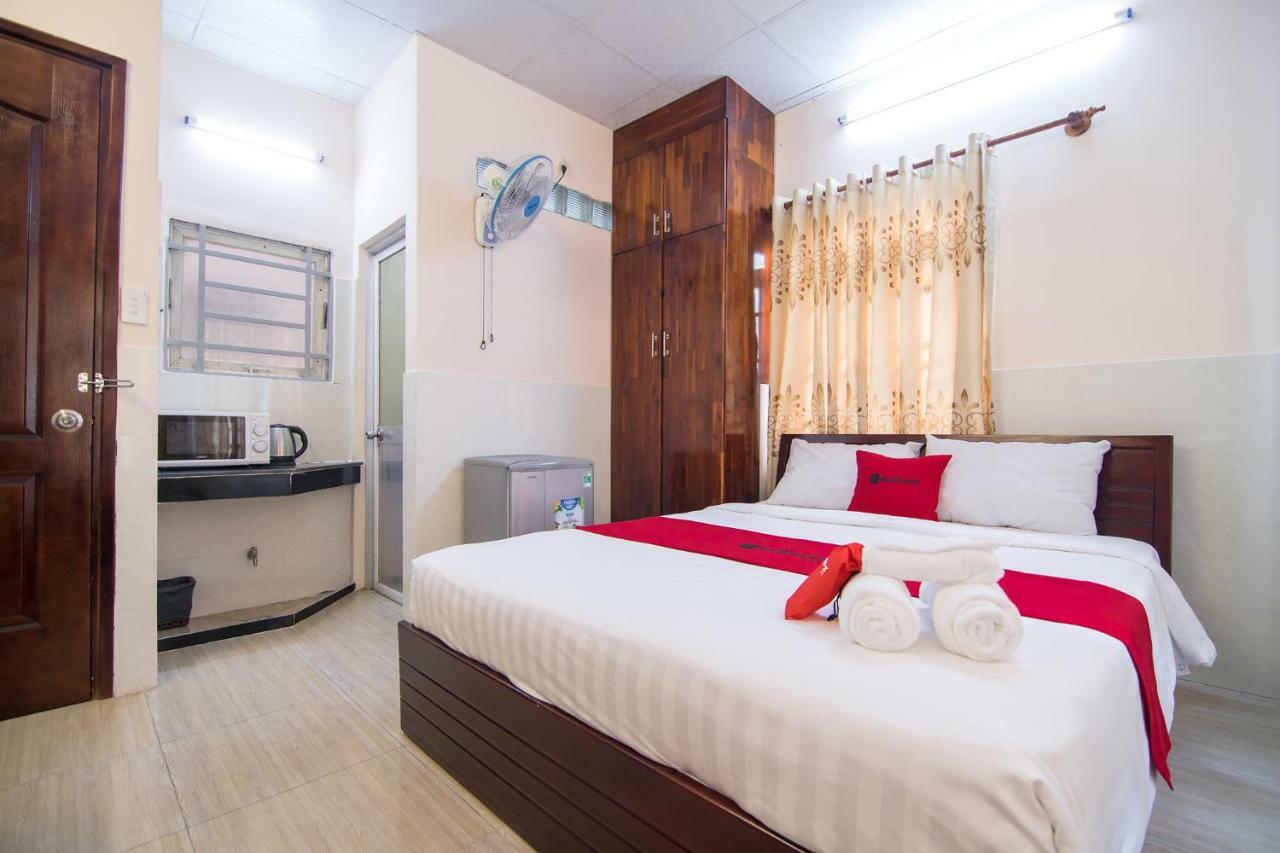 Hotel Reddoorz Near Khu Che Xuat Tan Thuan 2 Thành Pho Ho Chí Minh Esterno foto