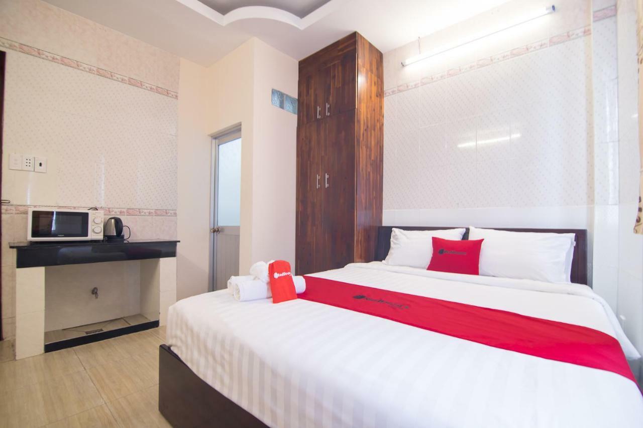 Hotel Reddoorz Near Khu Che Xuat Tan Thuan 2 Thành Pho Ho Chí Minh Esterno foto