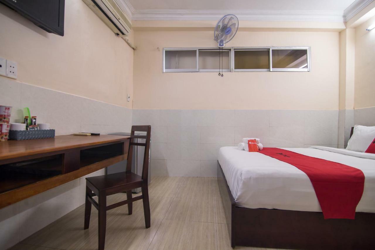 Hotel Reddoorz Near Khu Che Xuat Tan Thuan 2 Thành Pho Ho Chí Minh Esterno foto