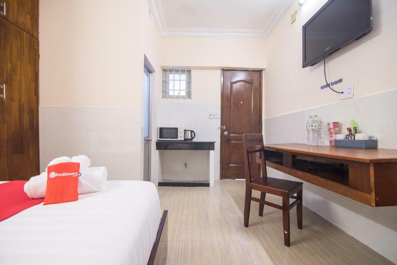 Hotel Reddoorz Near Khu Che Xuat Tan Thuan 2 Thành Pho Ho Chí Minh Esterno foto