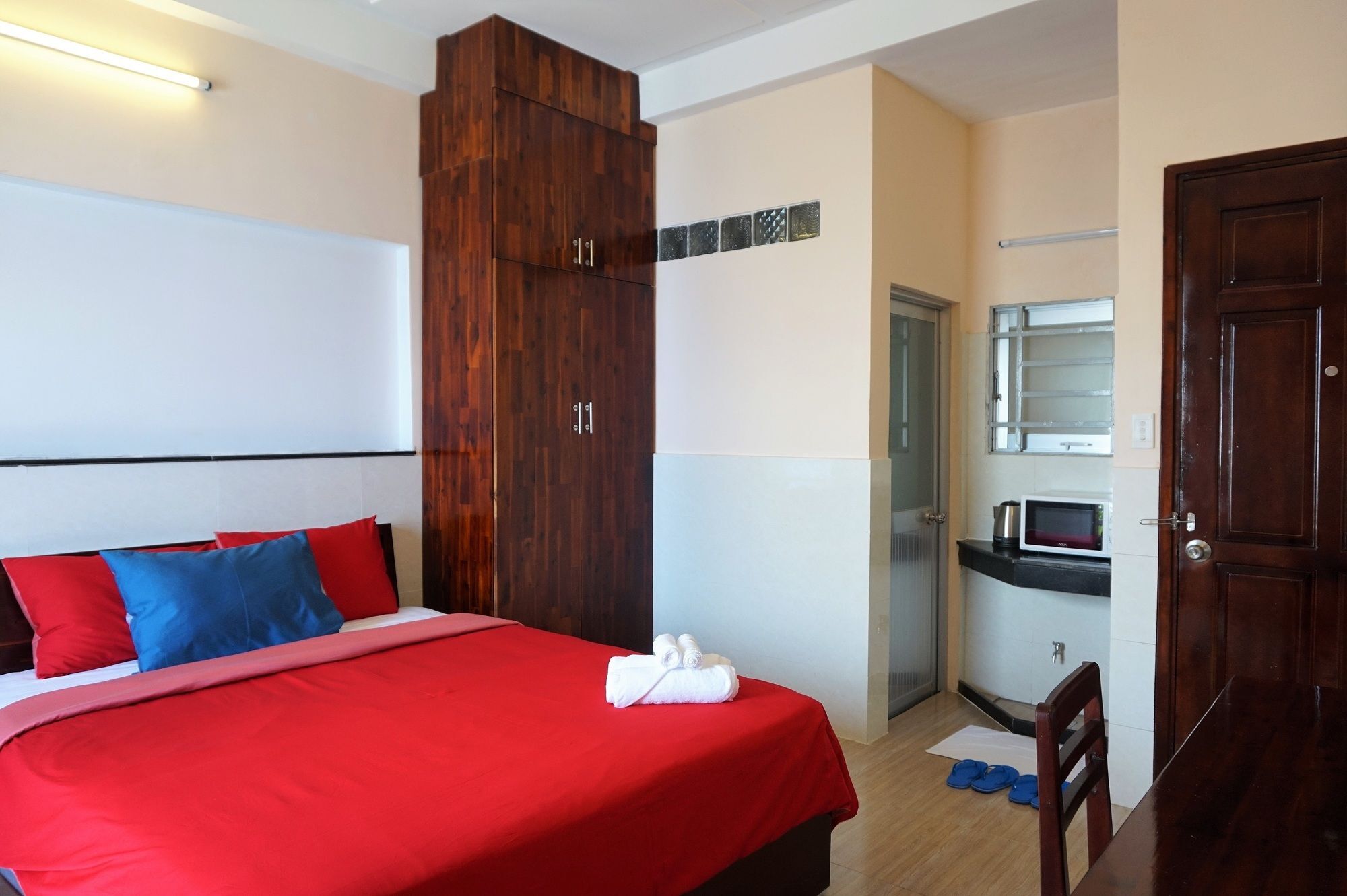 Hotel Reddoorz Near Khu Che Xuat Tan Thuan 2 Thành Pho Ho Chí Minh Esterno foto
