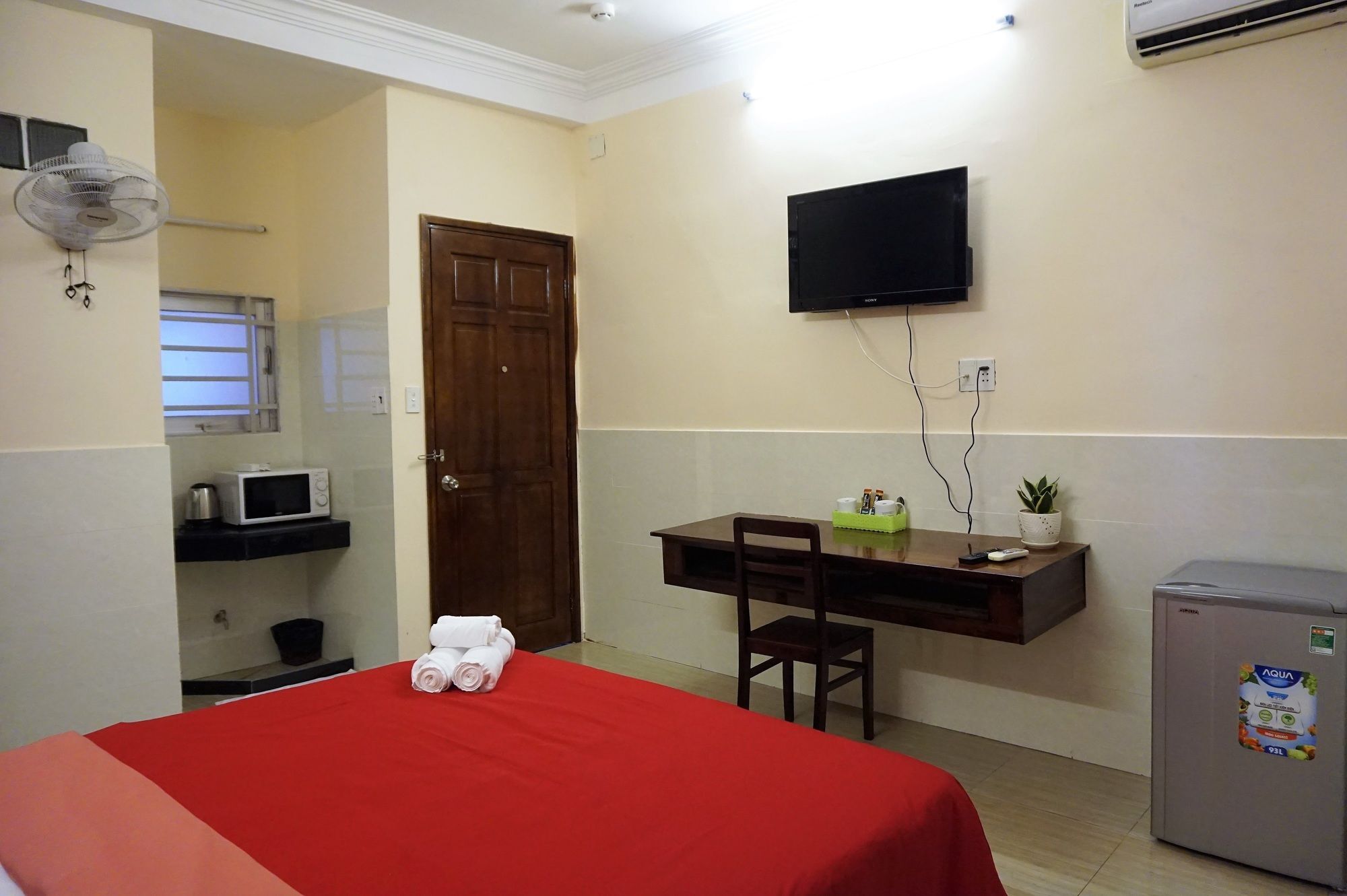 Hotel Reddoorz Near Khu Che Xuat Tan Thuan 2 Thành Pho Ho Chí Minh Esterno foto