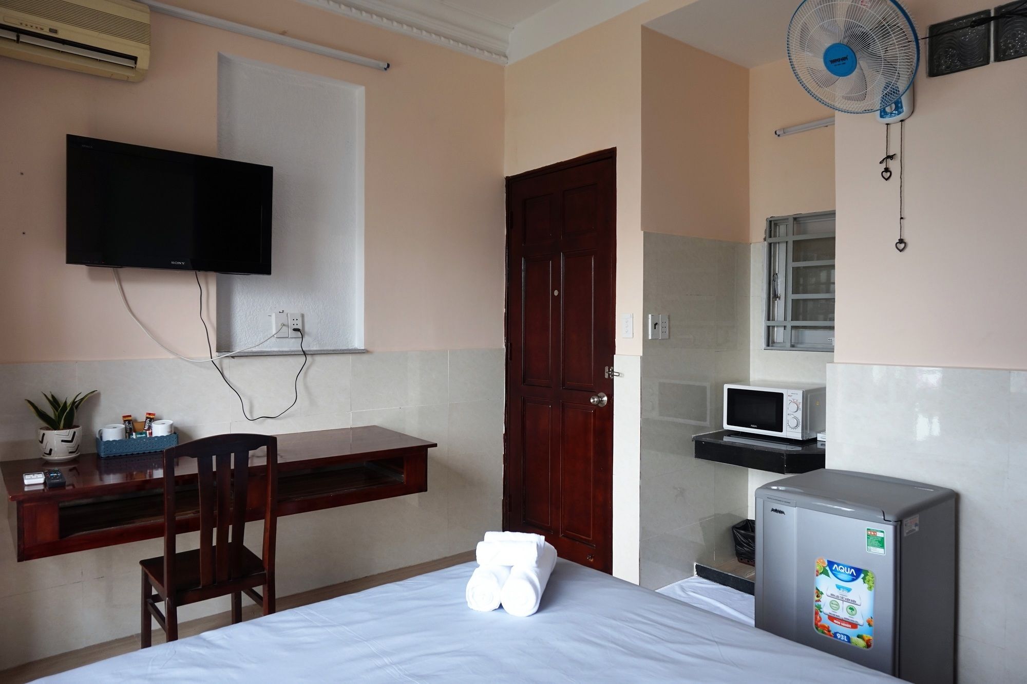 Hotel Reddoorz Near Khu Che Xuat Tan Thuan 2 Thành Pho Ho Chí Minh Esterno foto