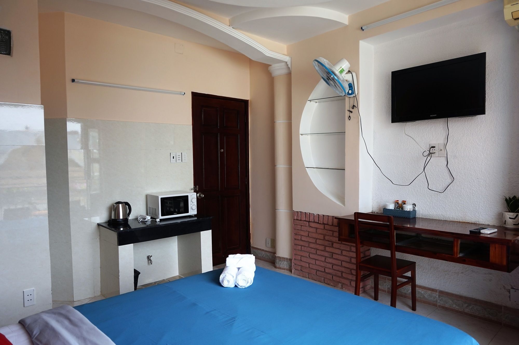 Hotel Reddoorz Near Khu Che Xuat Tan Thuan 2 Thành Pho Ho Chí Minh Esterno foto